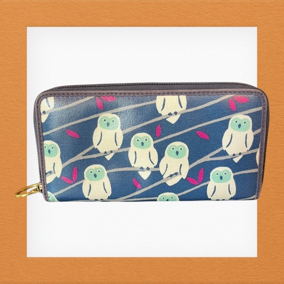 Authentic Fossil Blue Owl Print Zip Around Wallet Pink Interior Key Ring Accent - Picture 4 of 11